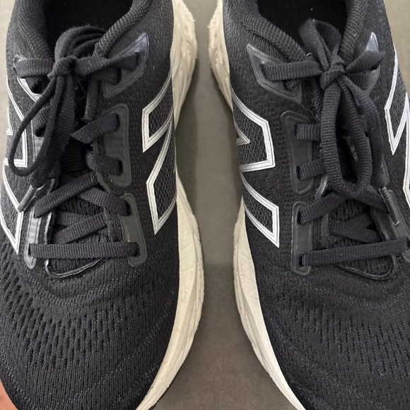 New Balance 880 Sneakers - Picture 12 of 13